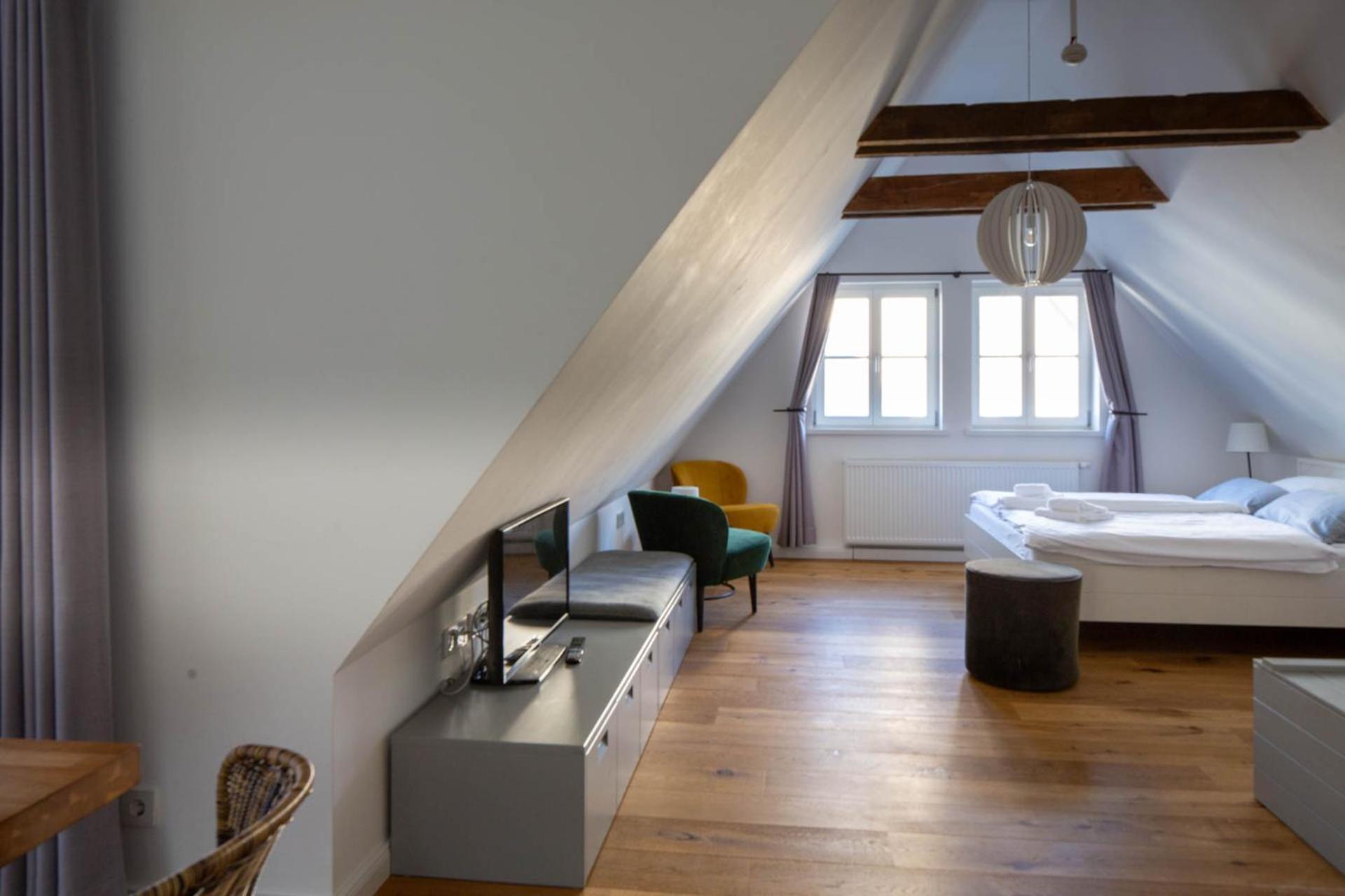 Wertschaetzer I - Karlstr Apartment *