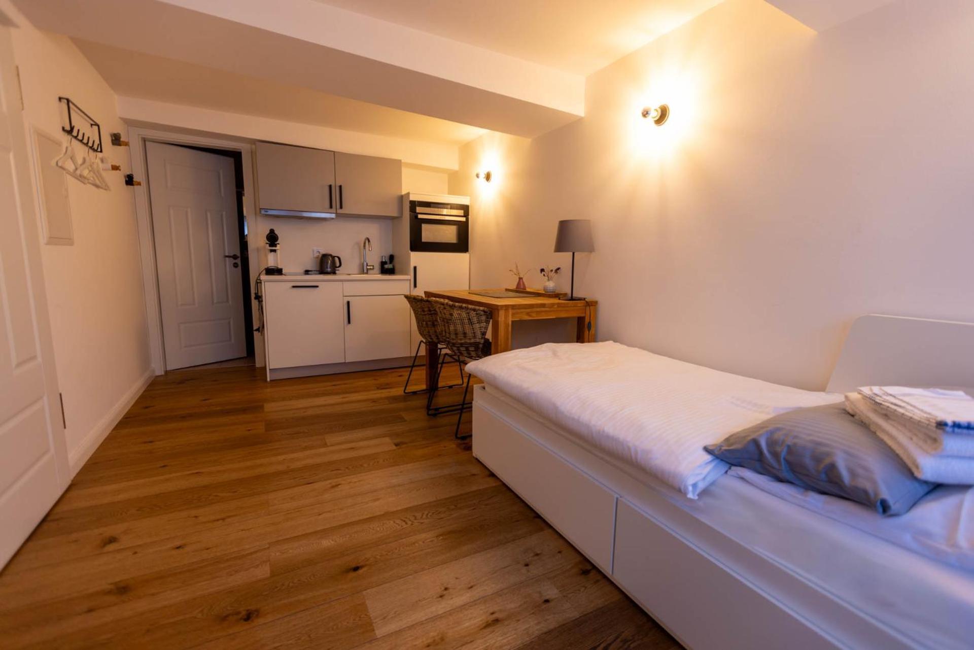 Wertschaetzer I - Karlstr Apartment Detmold